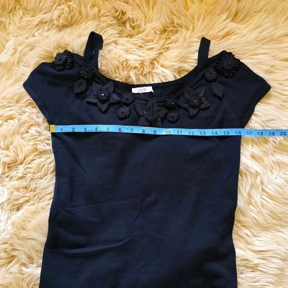 Cache Black Lace Floral Tunic Top - Picture 6 of 7
